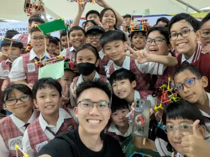 A selfie with the Penabur competitors